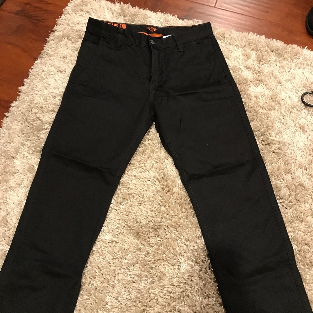 Alpha Slim Dockers